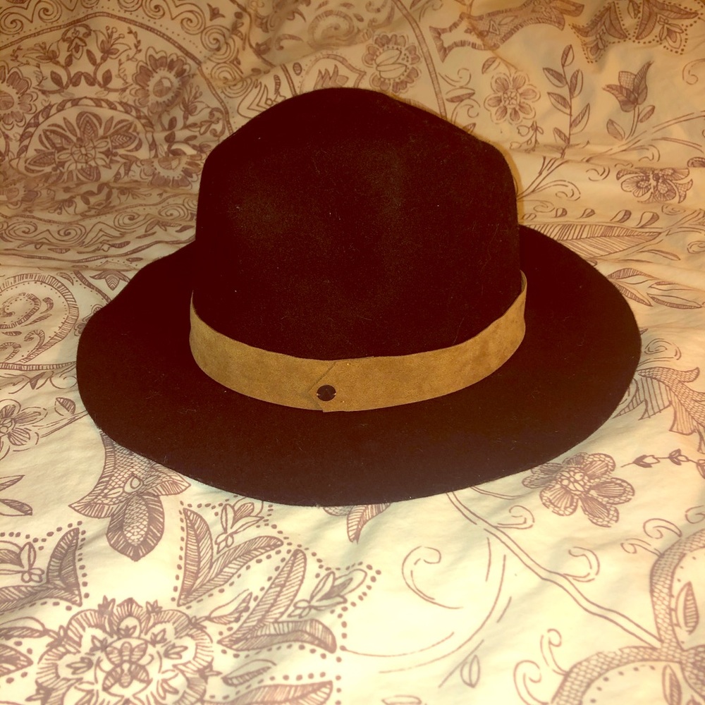 Soft Wide brim hat
